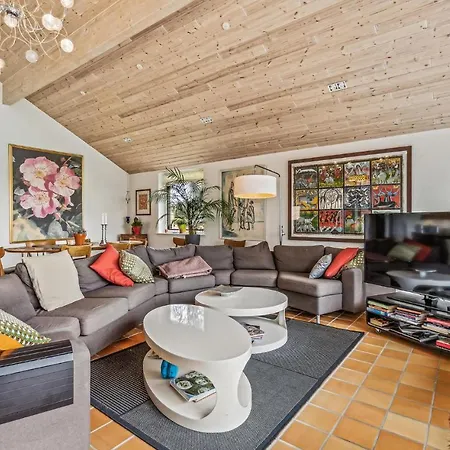 Nice In With House A Panoramic View Holiday home